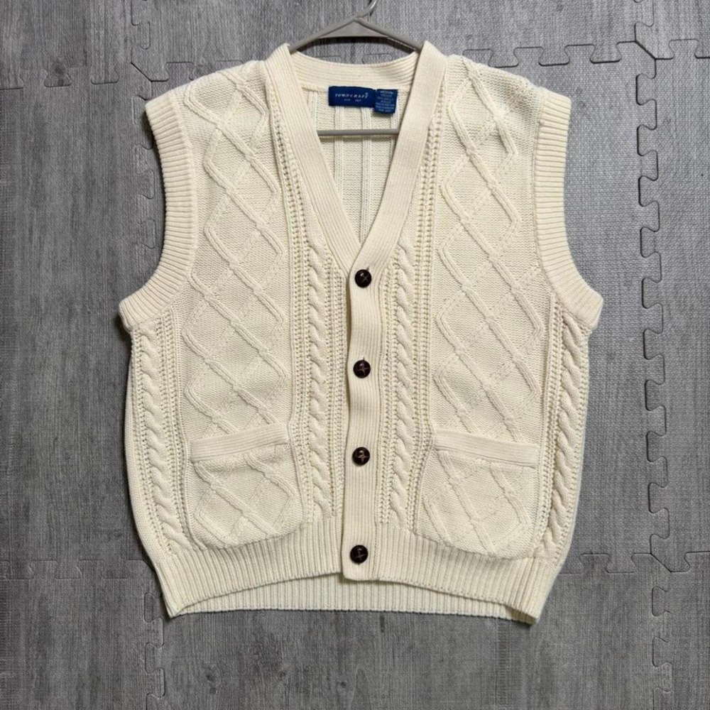 Vintage Towncraft Cable Knit Cardigan Sweater Vest Men's Medium Color Cream